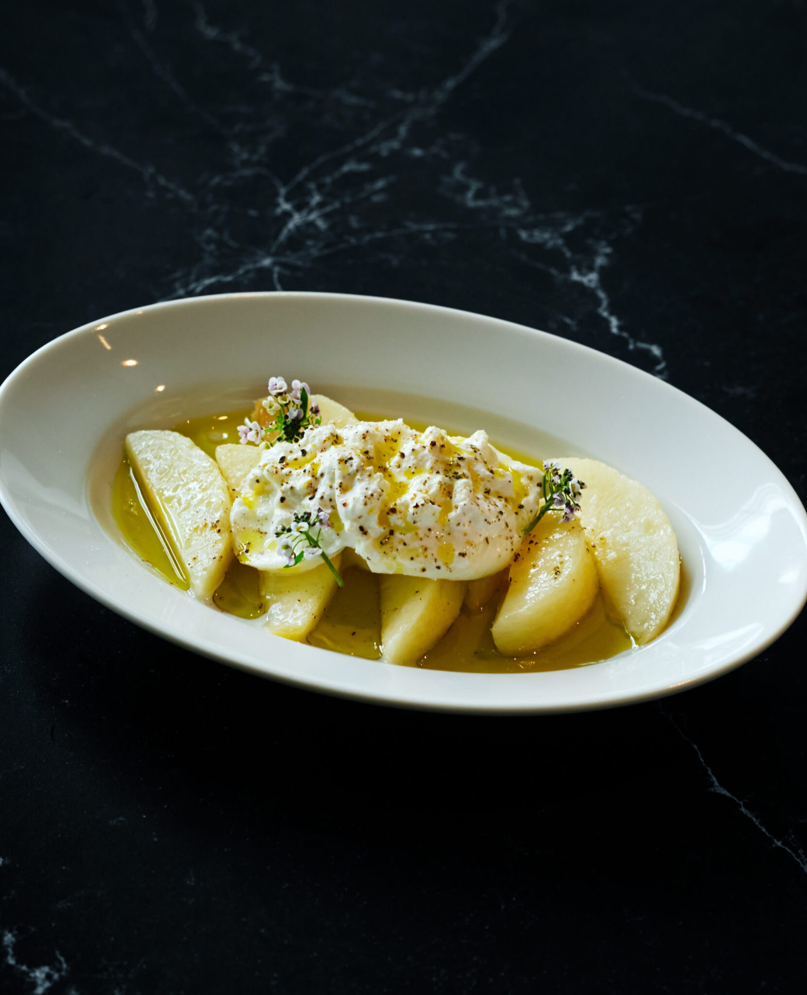 Burrata Cheese with Seasonal Fruits