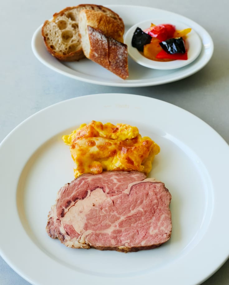 グラスフェッドビーフのローストビーフプレート